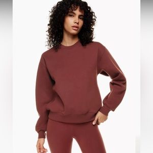 NWT Aritzia TNA Cozy Fleece Perfect Crew Sweatshirt Dark Maroon